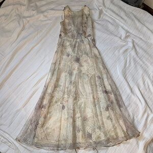 NWT PASTEL FLORAL GOWN